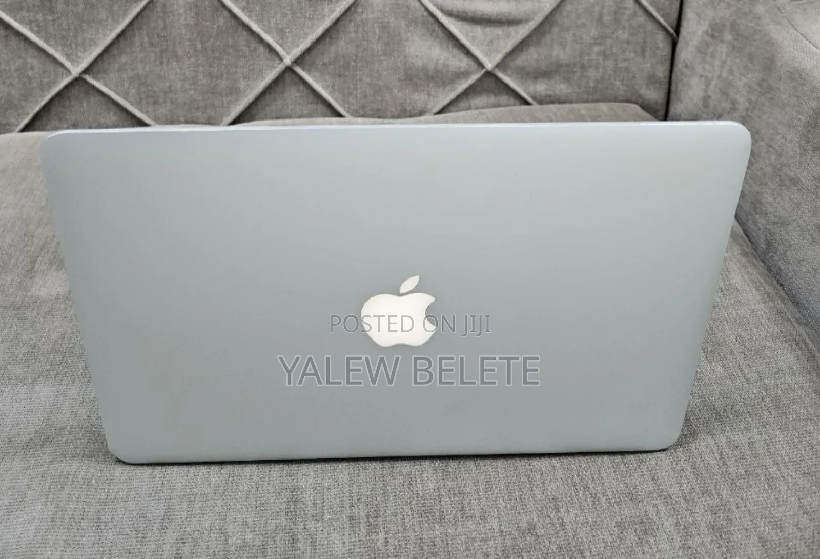 New Laptop Apple MacBook Pro 2015 8GB Intel Core i7 SSD 256GB