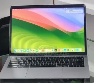 New Laptop Apple MacBook Air 2019 8GB Intel Core i5 SSD 256GB