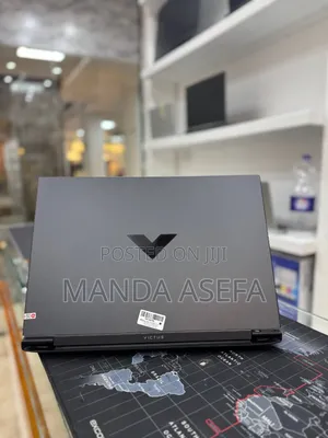 New Laptop HP Victus 16 16GB Intel Core i7 SSD 1T