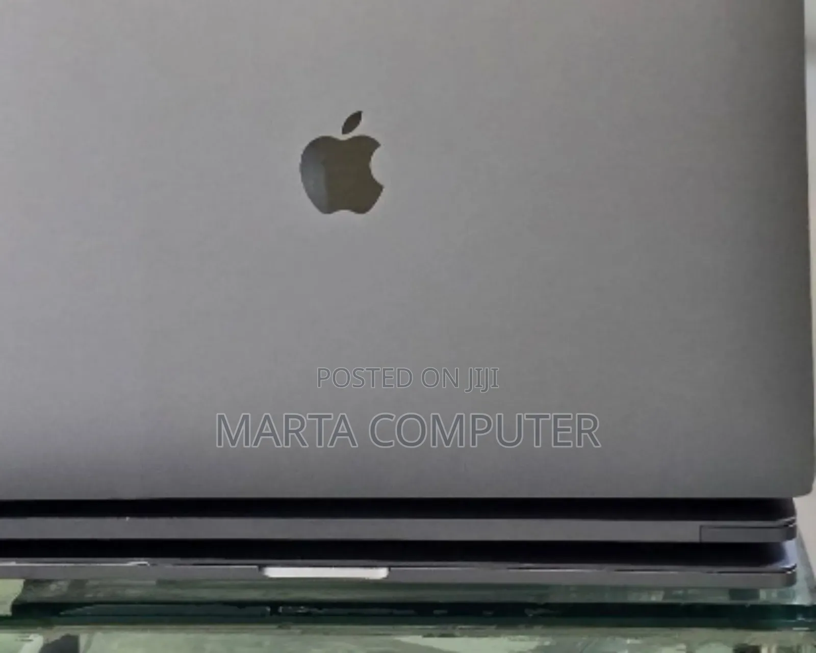 New Laptop Apple MacBook Pro 2017 16GB Intel Core i7 SSD 512GB