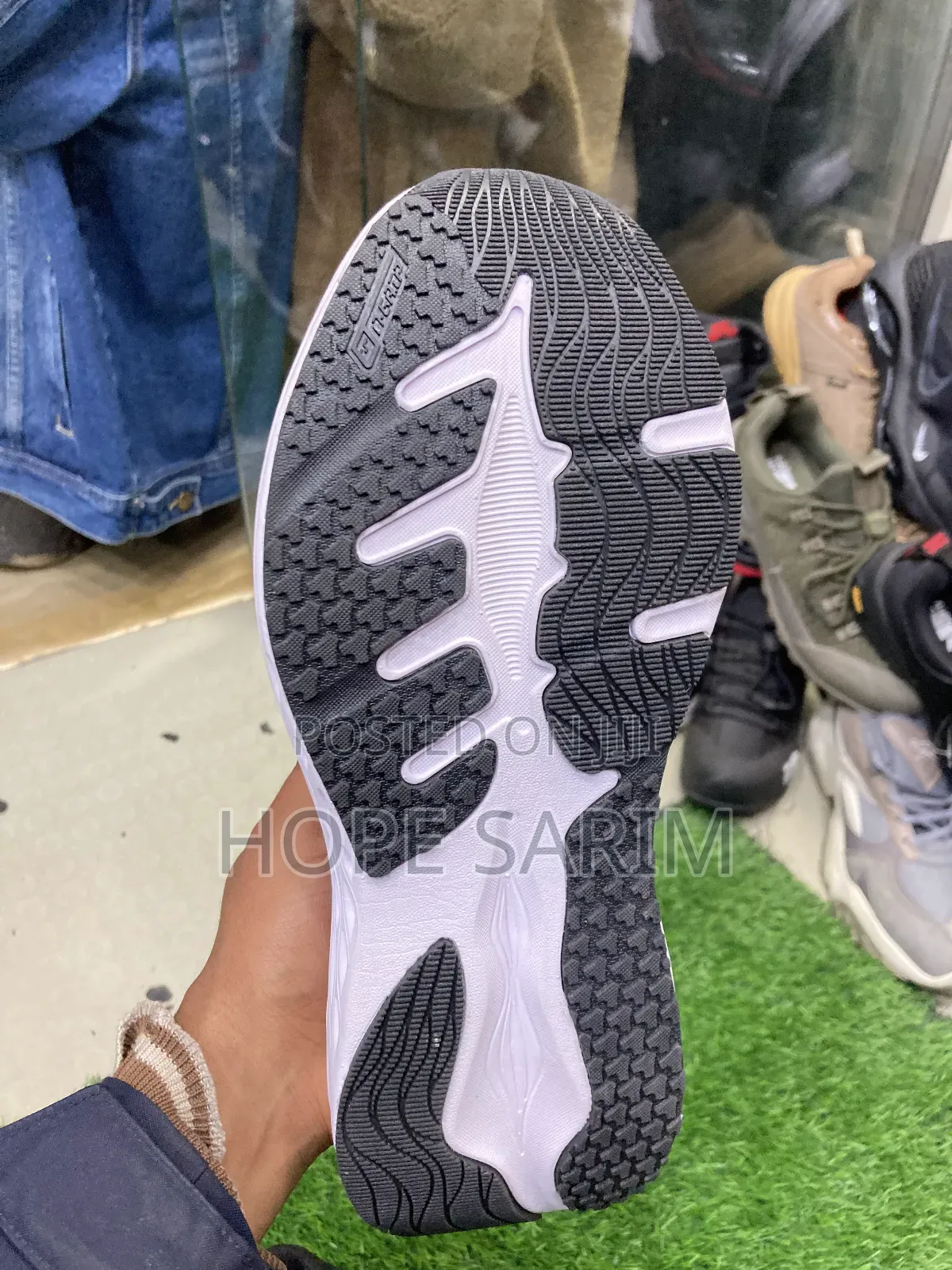 Brand New Nike Zoom Structure 20