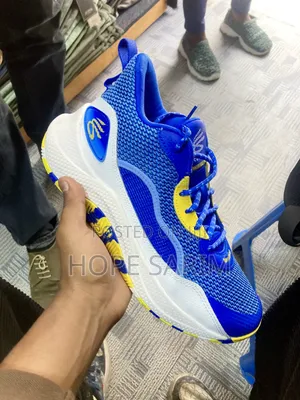 Under Armour Curry 3z 24 Men's Shoes