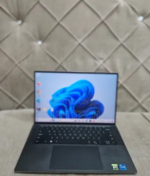 New Laptop Dell XPS 15 16GB Intel Core i7 SSD 1T