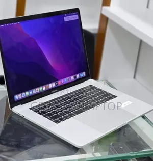 New Laptop Apple MacBook Pro 2016 16GB Intel Core i7 SSD 256GB