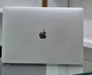 New Laptop Apple MacBook Pro 2016 16GB Intel Core i7 SSD 256GB