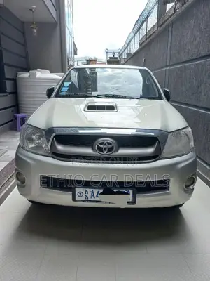 Toyota Hilux 2008 Silver