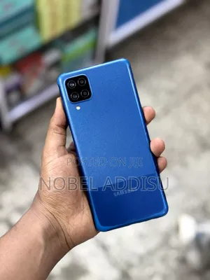 Samsung Galaxy M12 64 GB