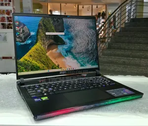 New Laptop MSI Raider GE78 32GB Intel Core i9 SSD 1T