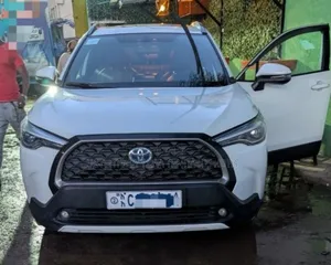Toyota Corolla Cross Hybrid 2023 White