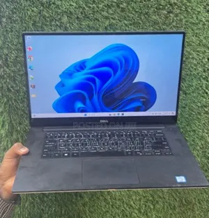 New Laptop Dell 16GB Intel Core i7 SSD 512GB