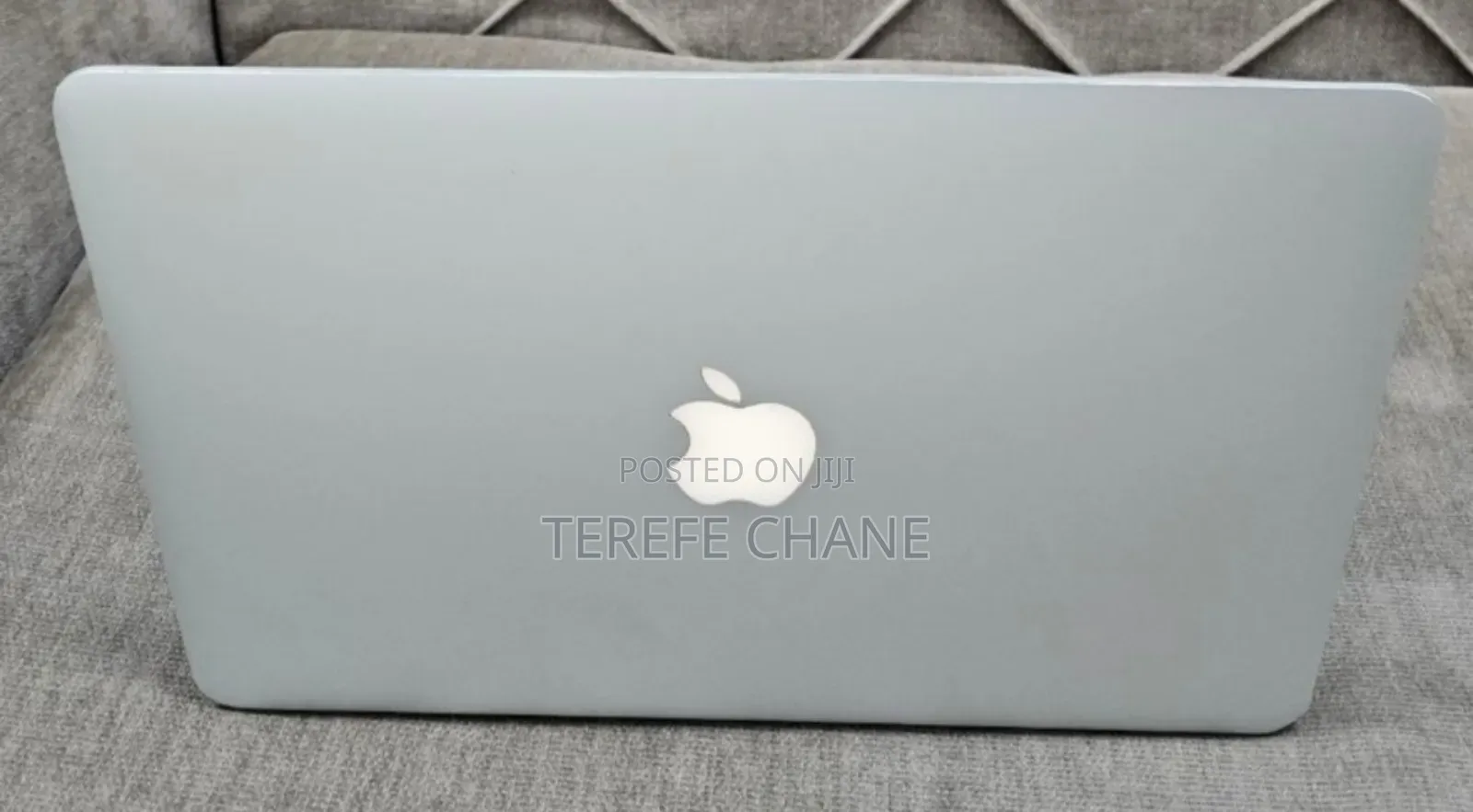 New Laptop Apple MacBook Pro 2015 8GB Intel Core i7 SSD 256GB