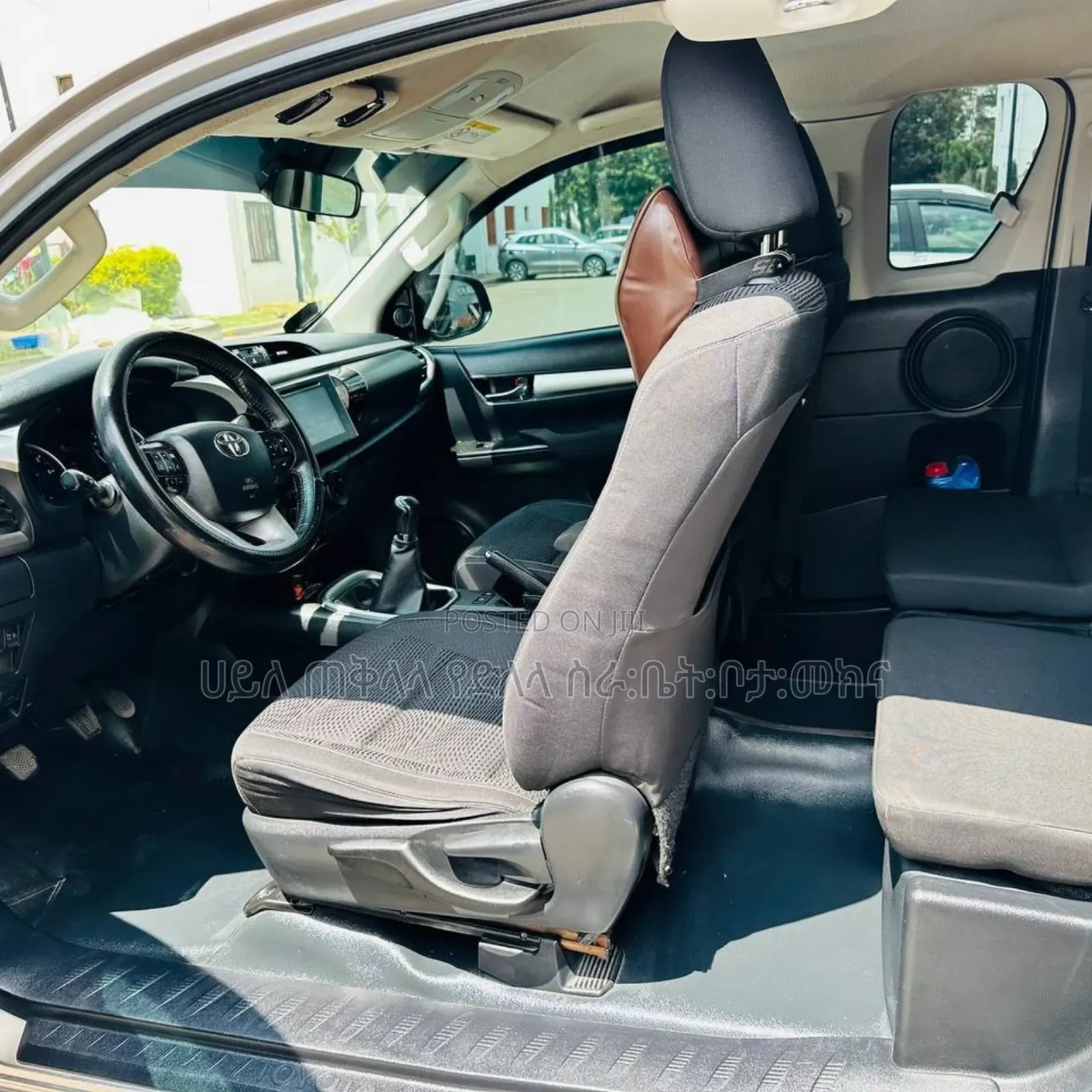 Toyota Hilux 2020 Gray