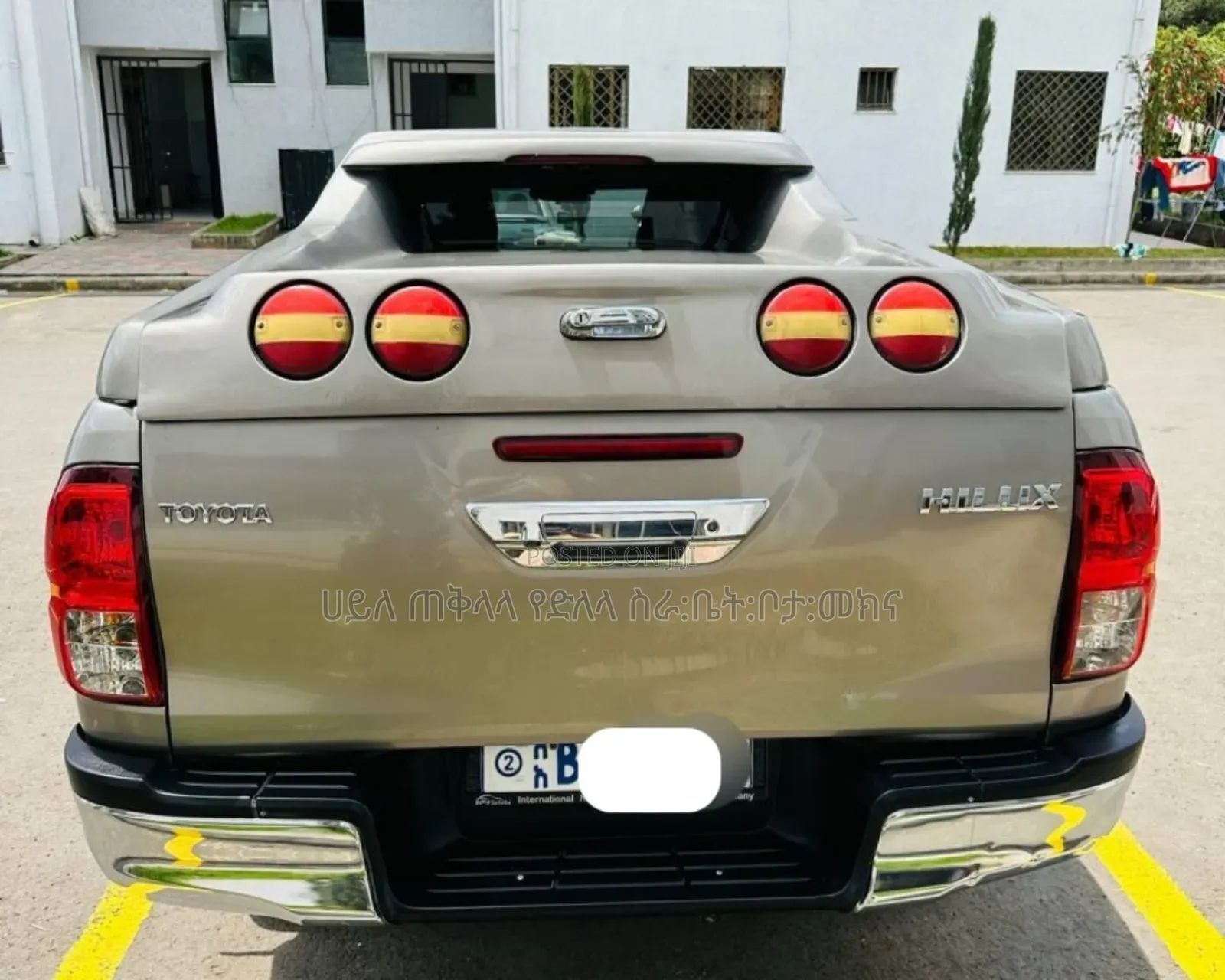 Toyota Hilux 2020 Gray