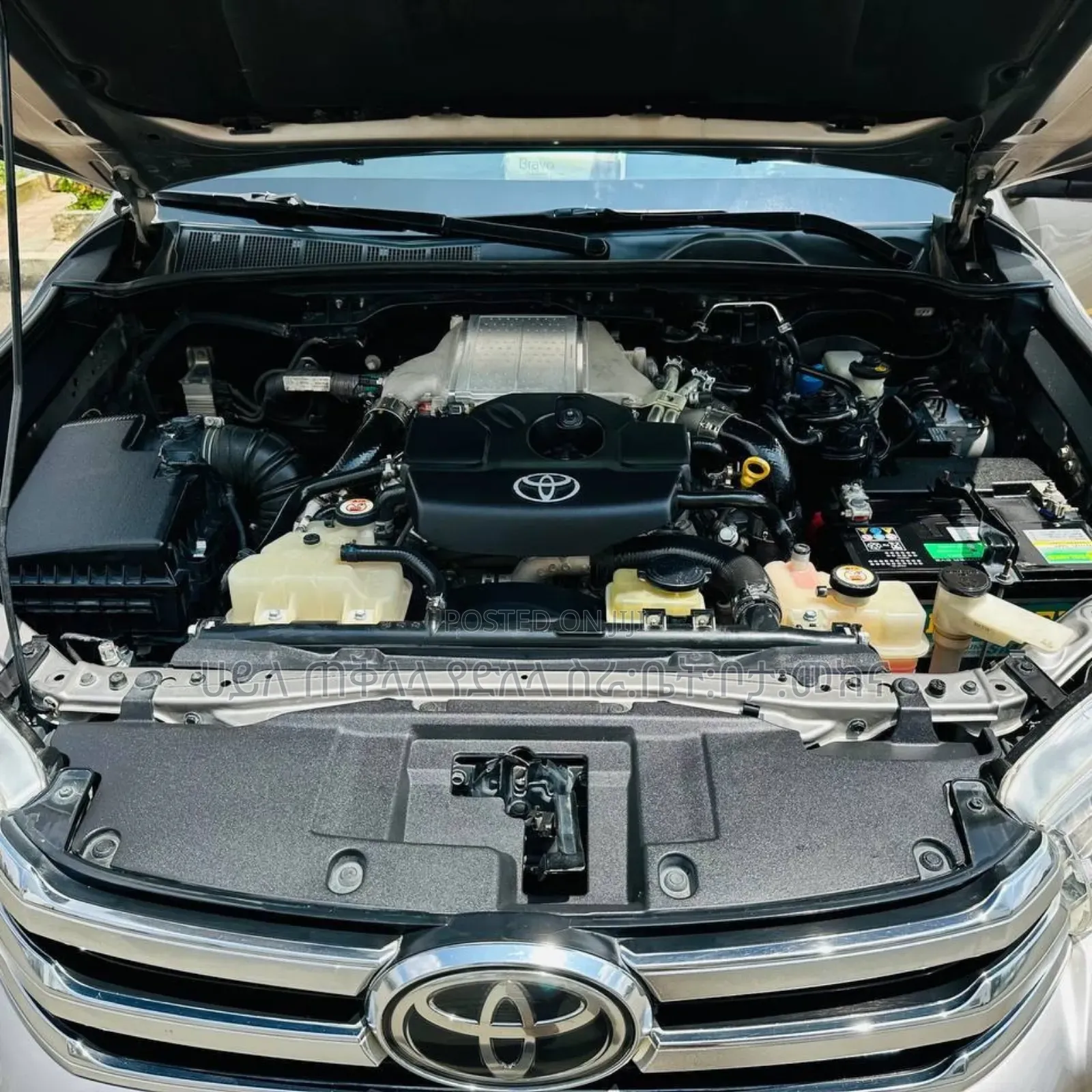Toyota Hilux 2020 Gray