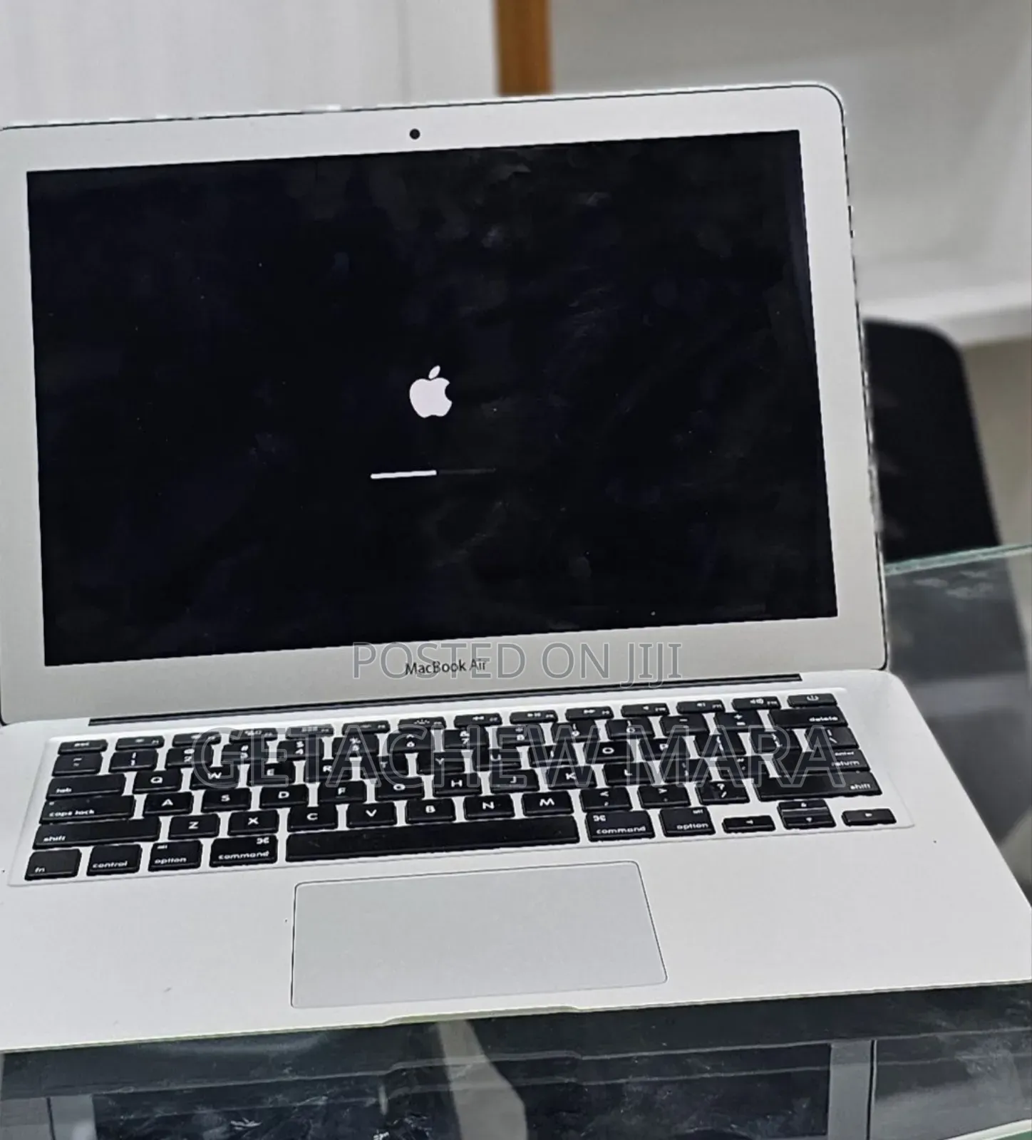 New Laptop Apple MacBook Air 2015 8GB Intel Core i5 SSD 128GB