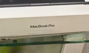 New Laptop Apple MacBook Pro 2024 M4 14-inch 16GB Apple M4 SSD 1T