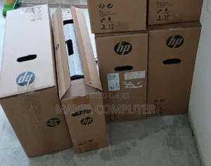 New Desktop Computer HP 200 G4 All-in-One 16GB Intel Core i7 SSD 256GB