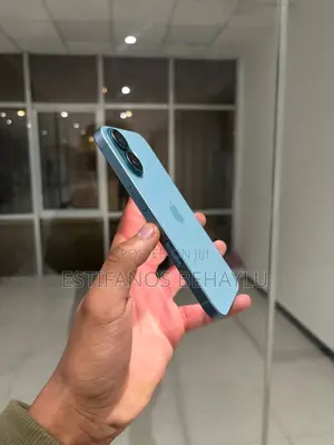 New Apple iPhone 16 128 GB Blue