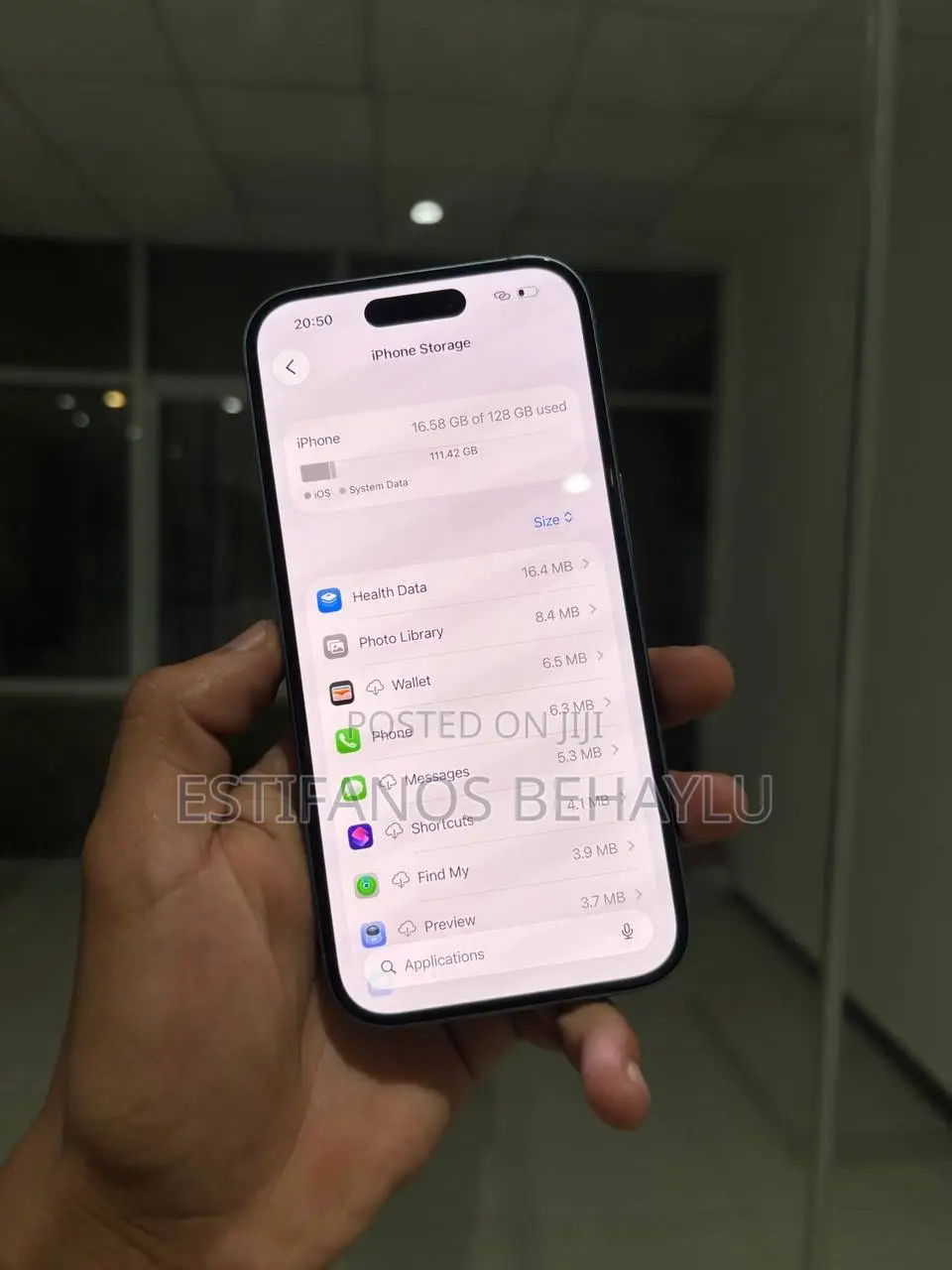 New Apple iPhone 16 128 GB Blue