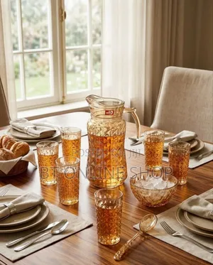 ዘመናዊ የውሃ ጆግ ከ 6 ብርጭቆ ጋር