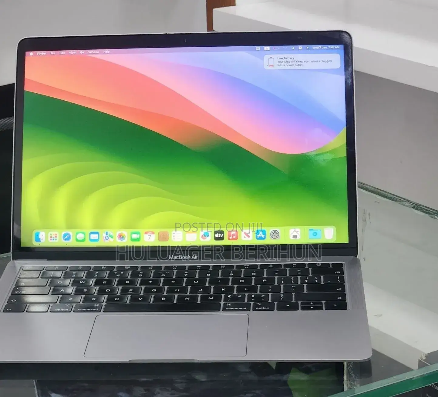 New Laptop Apple MacBook Air 2019 16GB Intel Core i5 SSD 256GB