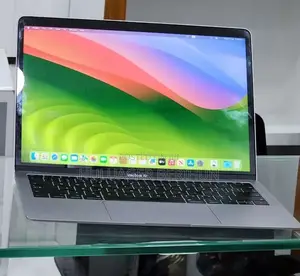 New Laptop Apple MacBook Air 2019 16GB Intel Core i5 SSD 256GB