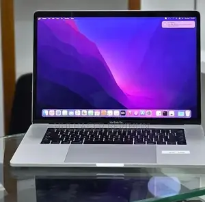 New Laptop Apple MacBook Pro 2016 16GB Intel Core i7 SSD 256GB