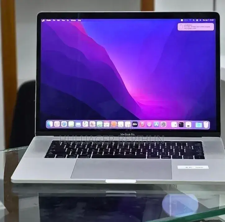 New Laptop Apple MacBook Pro 2016 16GB Intel Core i7 SSD 256GB