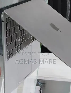 New Laptop Apple MacBook Air 2019 8GB Intel Core i5 SSD 256GB