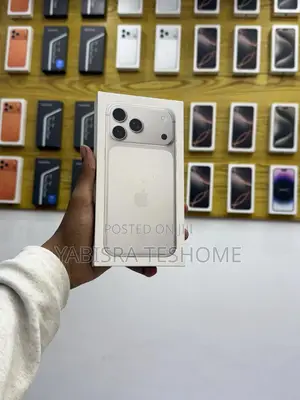 New Apple iPhone 17 Pro Max 256 GB White