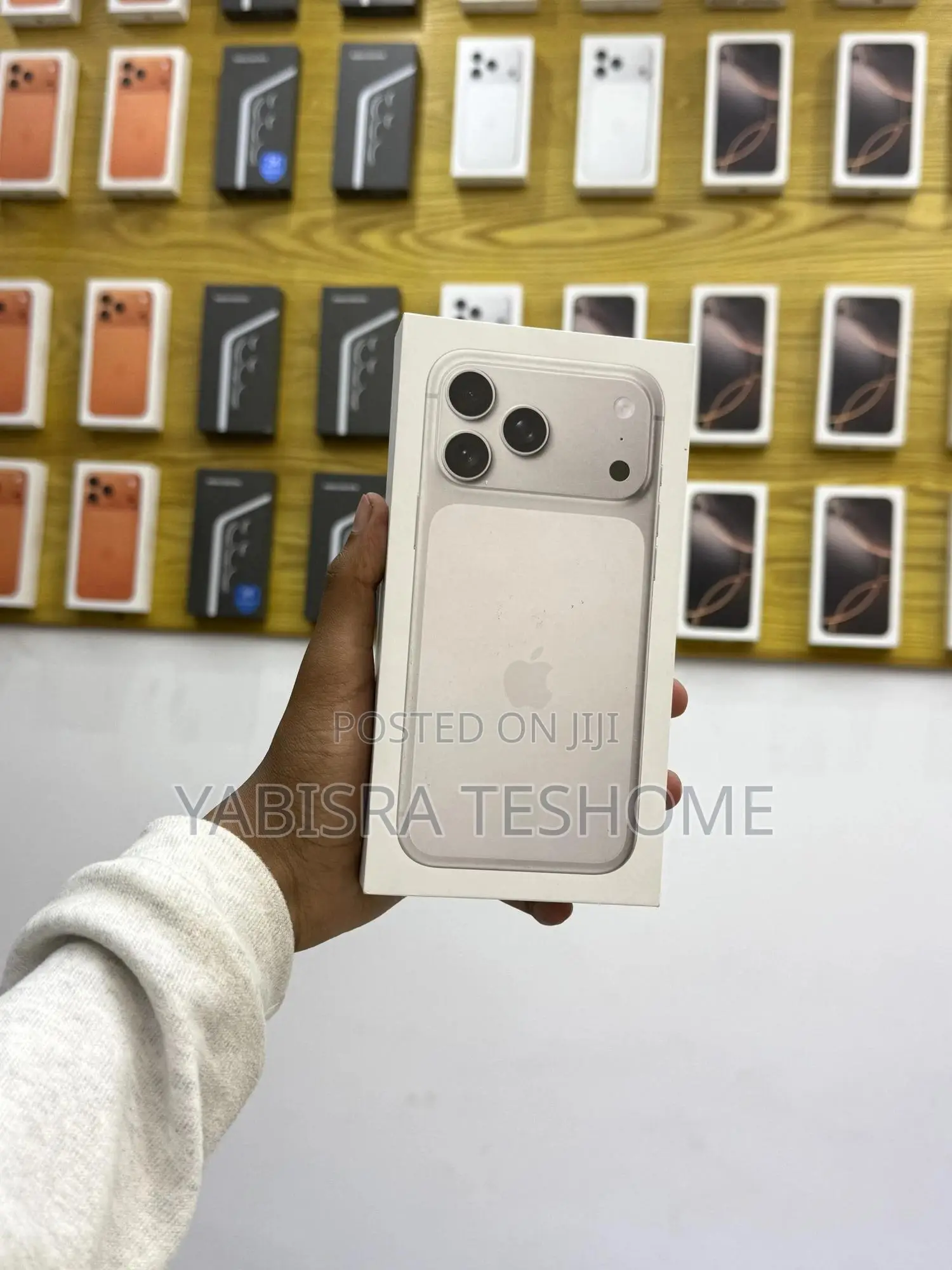 New Apple iPhone 17 Pro Max 256 GB White