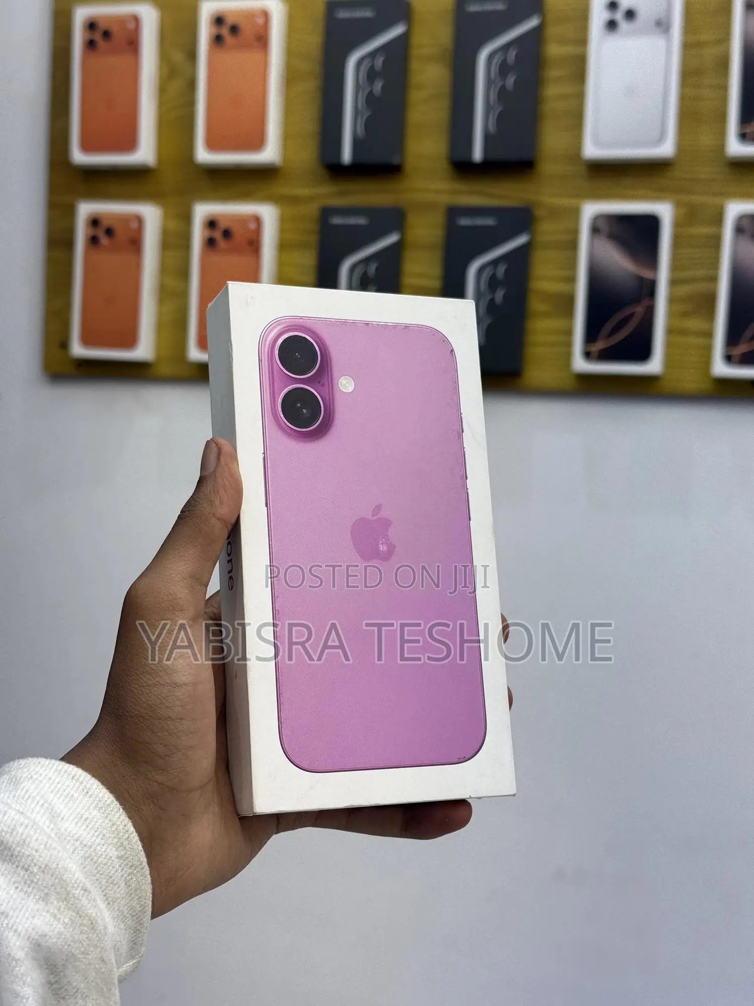 New Apple iPhone 16 128 GB Pink