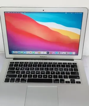 New Laptop Apple MacBook Air 2017 8GB Intel Core i5 SSD 256GB
