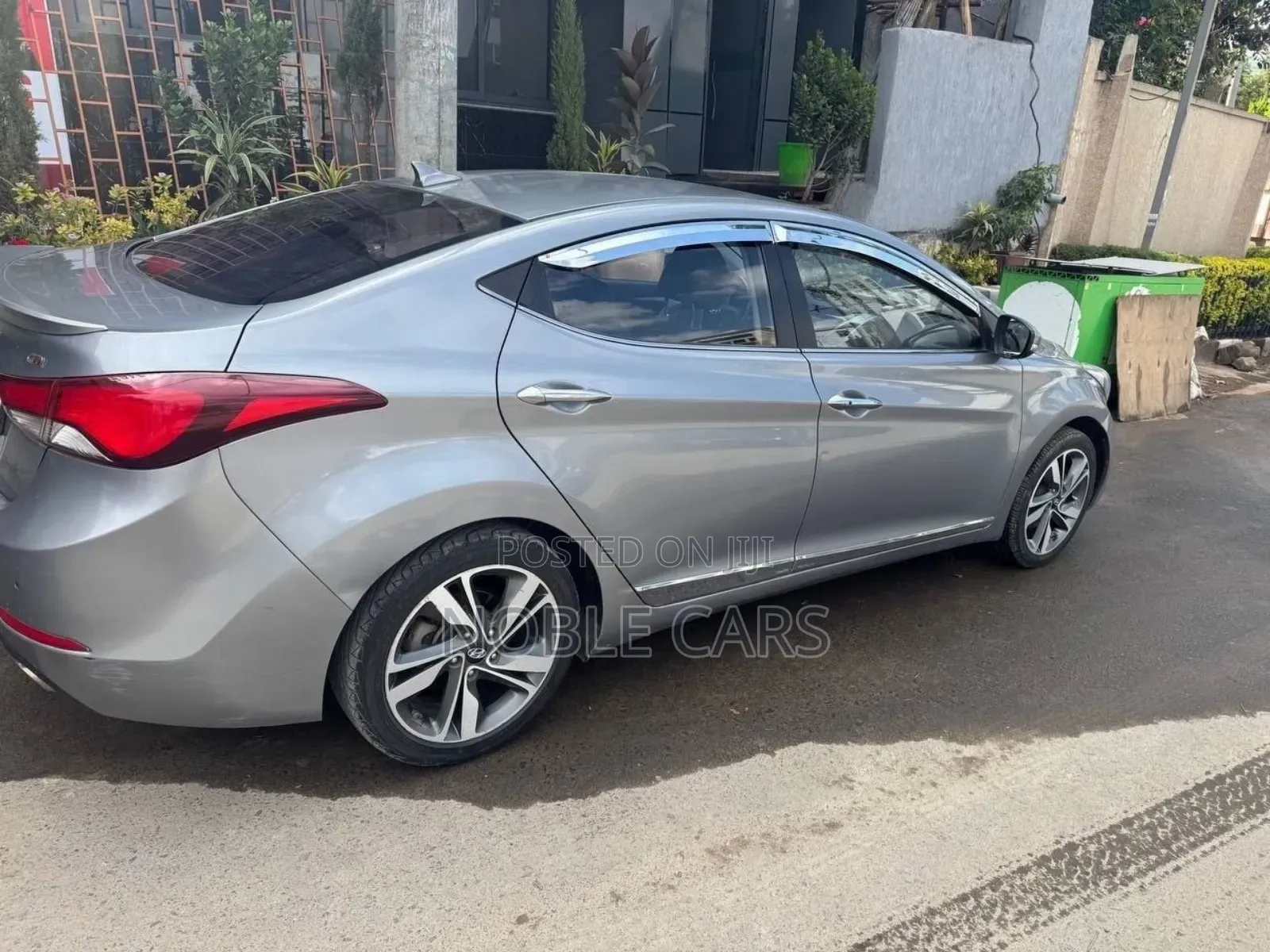 Hyundai Avante 2015 Silver