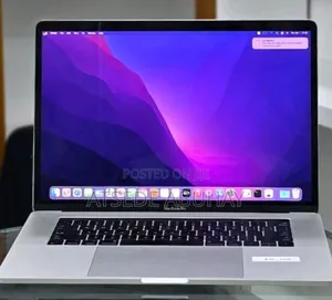 New Laptop Apple MacBook 2016 16GB Intel Core i7 SSD 256GB