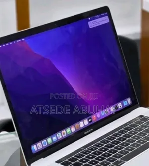 New Laptop Apple MacBook 2016 16GB Intel Core i7 SSD 256GB