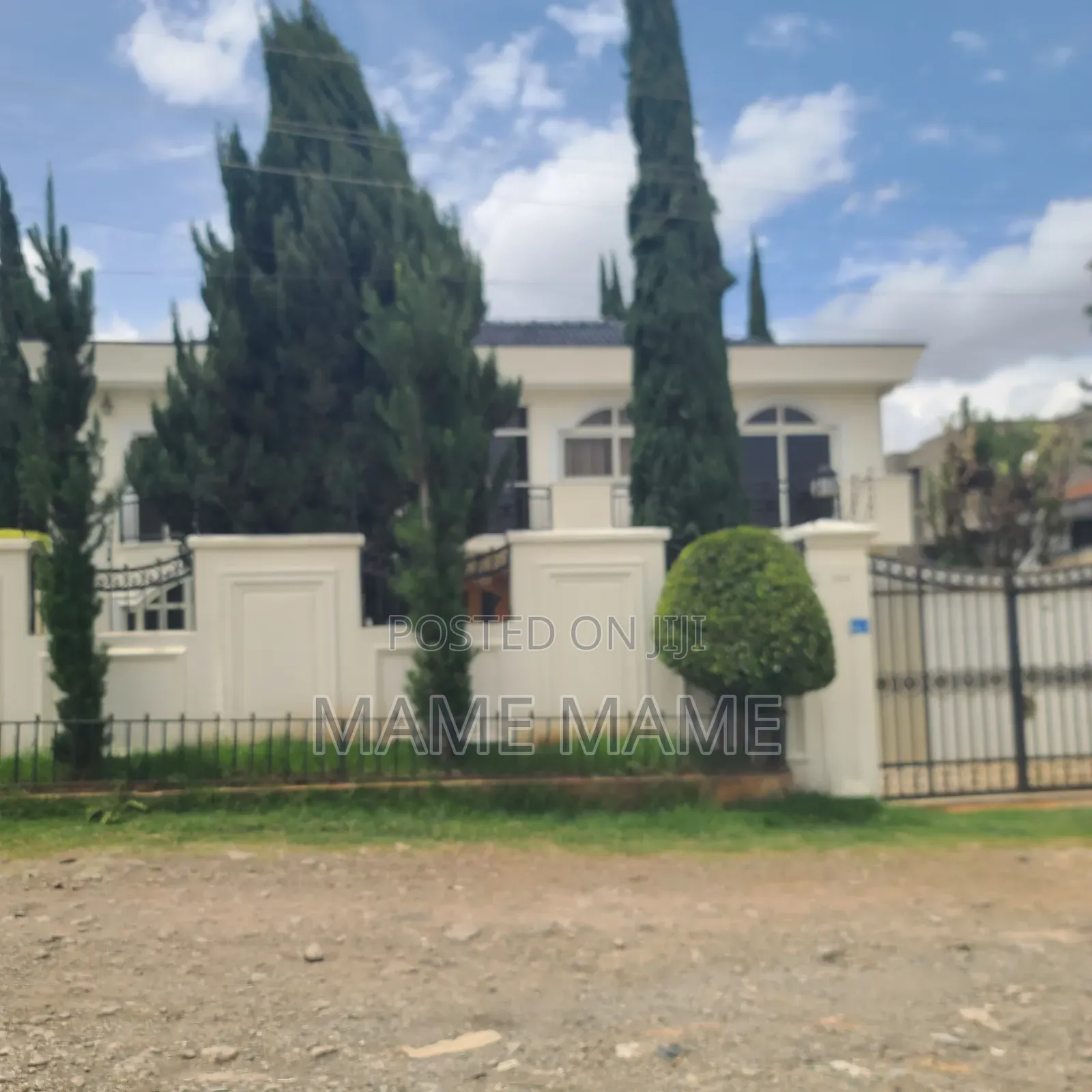5bdrm House in Addis Abeba, Bole for rent