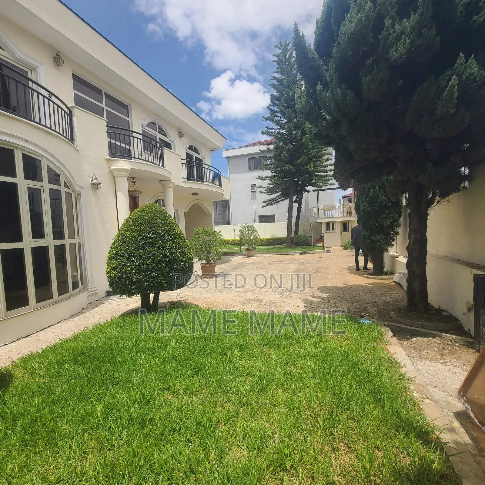 5bdrm House in Addis Abeba, Bole for rent