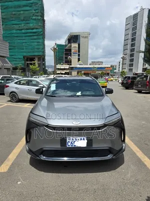 Toyota bZ4X 2024 Gray