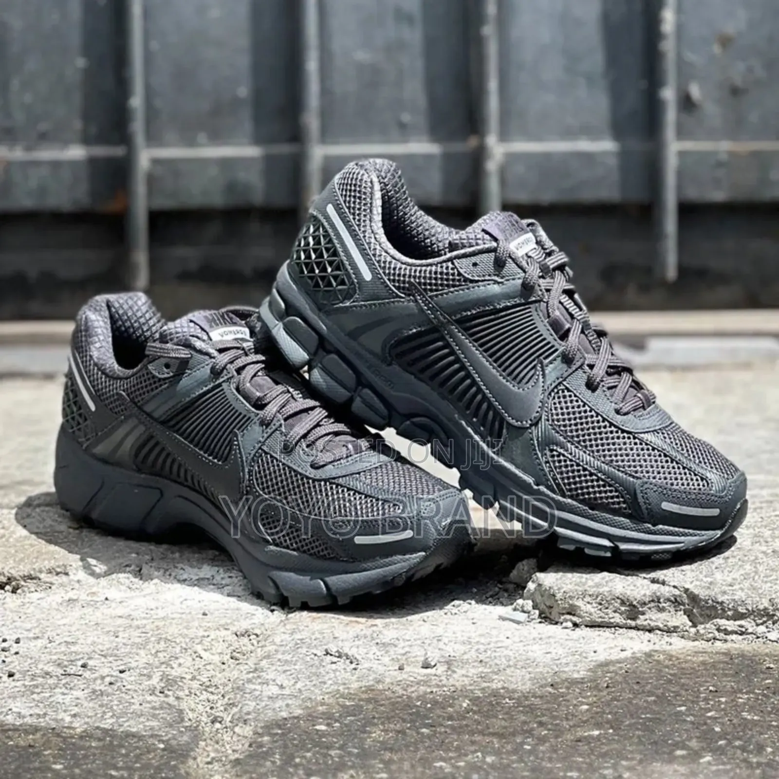 Nike Zoom Vomero 5 " Sp" Anthracite"Unisex Fashion Sneaker
