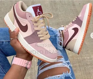 Nike Women's Air Jordan 1 Low Se "Dark Pony" Fashion Shoes