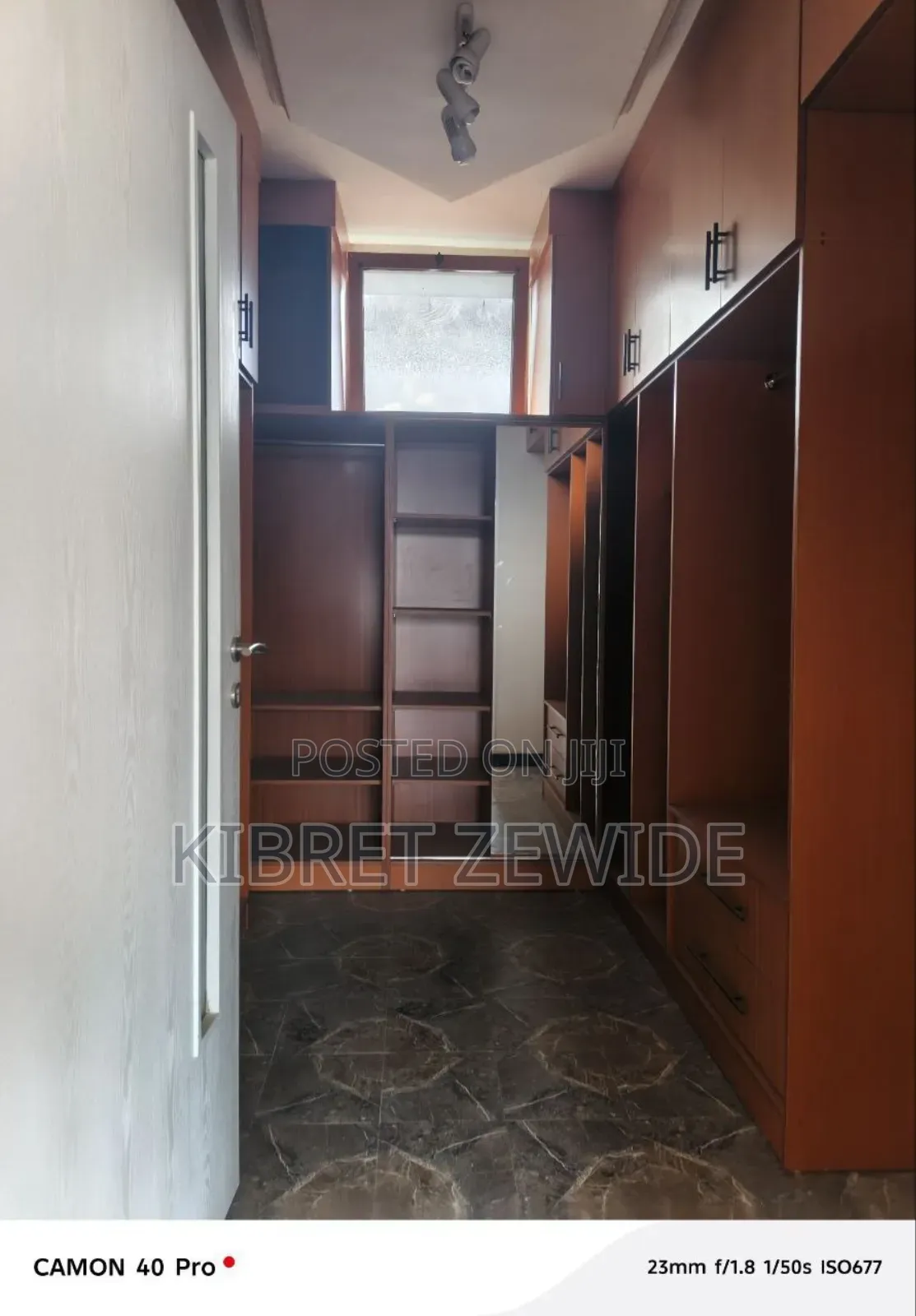 Furnished 6bdrm House in Abrham Legese, Yeka for sale