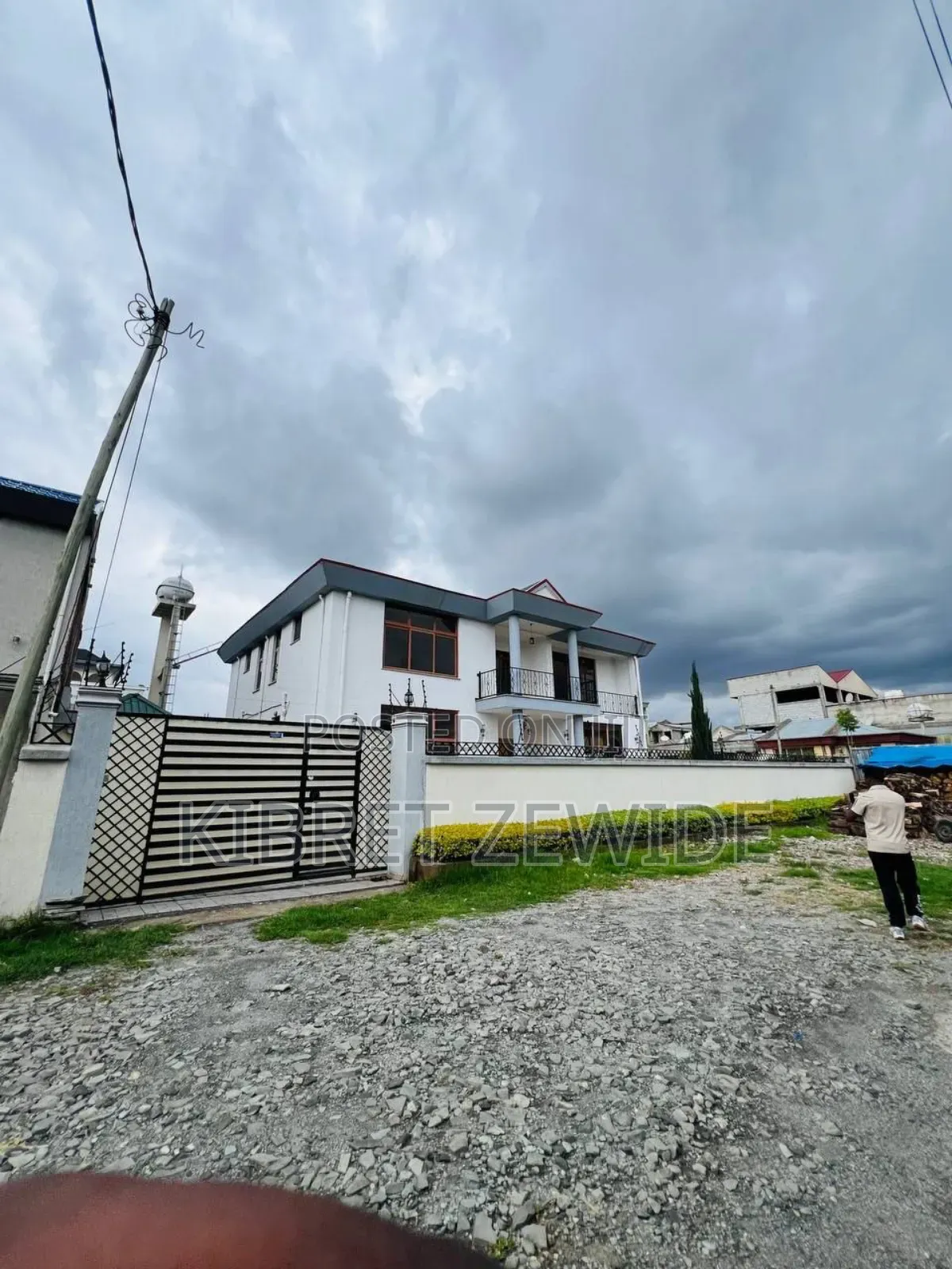 Furnished 6bdrm House in Abrham Legese, Yeka for sale