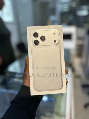 New Apple iPhone 17 Pro Max 256 GB Silver