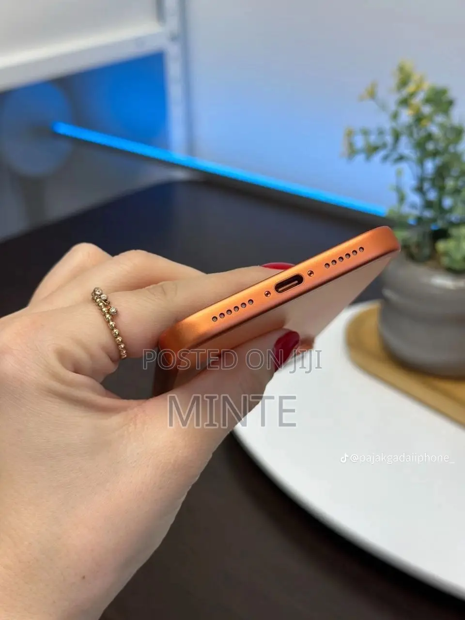 New Apple iPhone 17 Pro Max 256 GB Orange