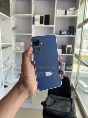 New Samsung Galaxy M17 5G 128 GB Blue