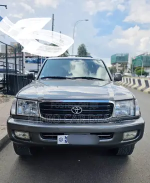 Toyota Land Cruiser 2002 Black