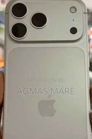 New Apple iPhone 17 Pro Max 256 GB White
