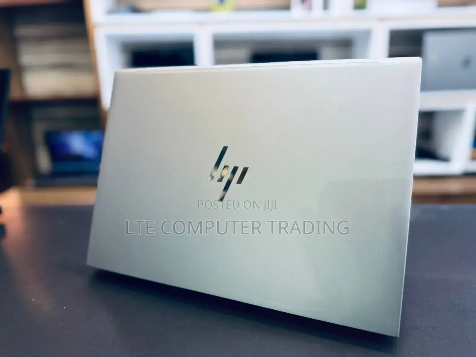 New Laptop HP ZBook Firefly 14 G10 16GB Intel Core i7 SSD 512GB