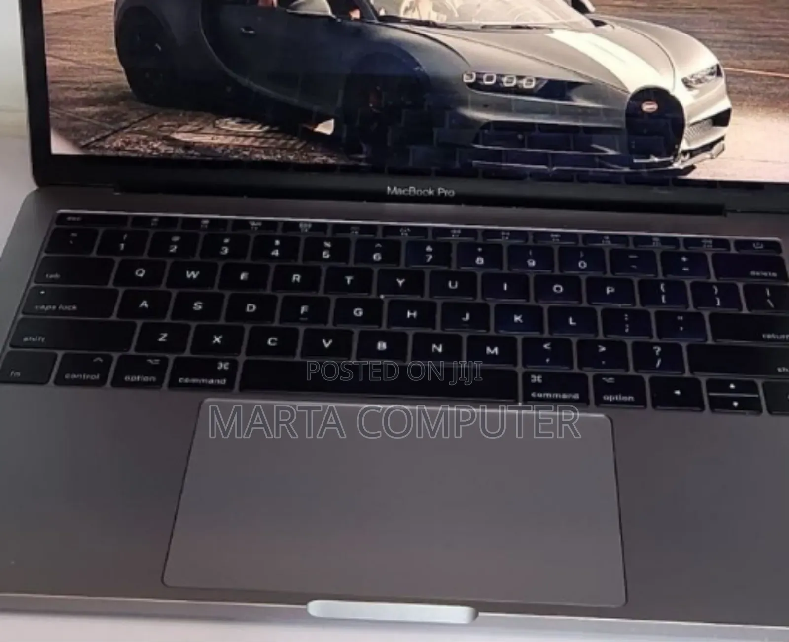 New Laptop Apple MacBook Pro 2017 8GB Intel Core i5 SSD 256GB